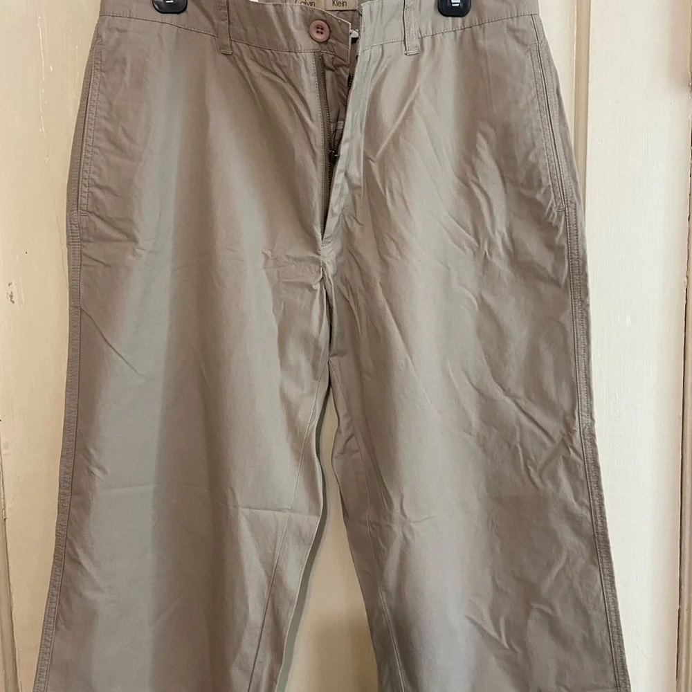 Calvin Klein men’s straight row cuffed new‎ pants 32-30